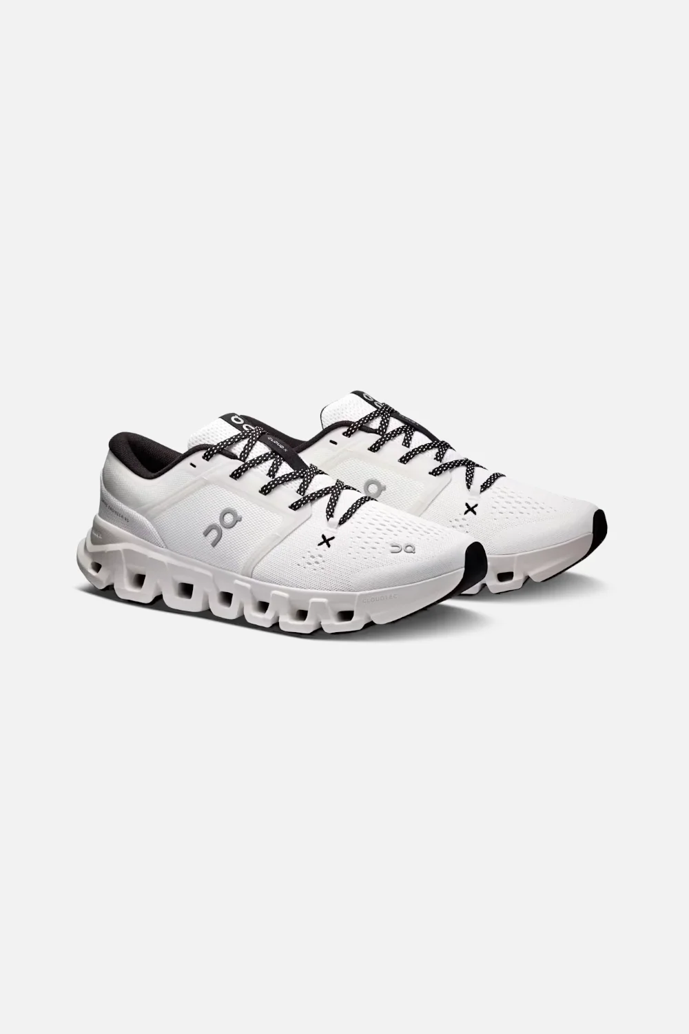 On Running Women's Cloud X 5 Sneaker in Black and White