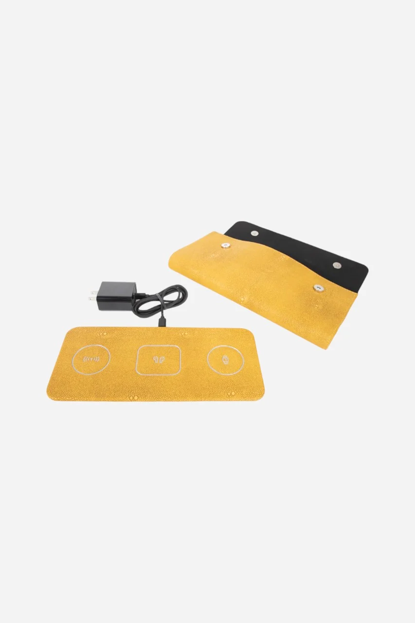 BROUK & CO. Ace 3-In-1 Wireless Charging Pad Yellow - Image 8