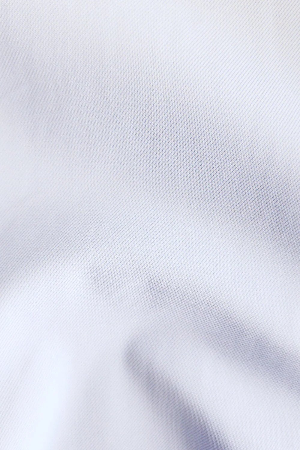 Collars & Co Men's Apex Performance Dress Shirt in Glacier Blue Twill - Image 3