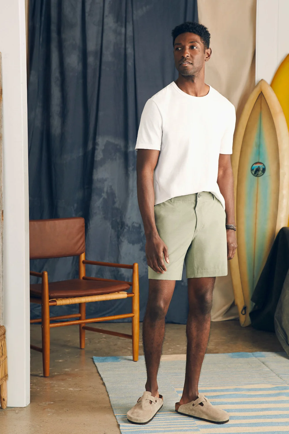 Faherty Belt Loop All Day Shorts 7" in Olive - Image 2