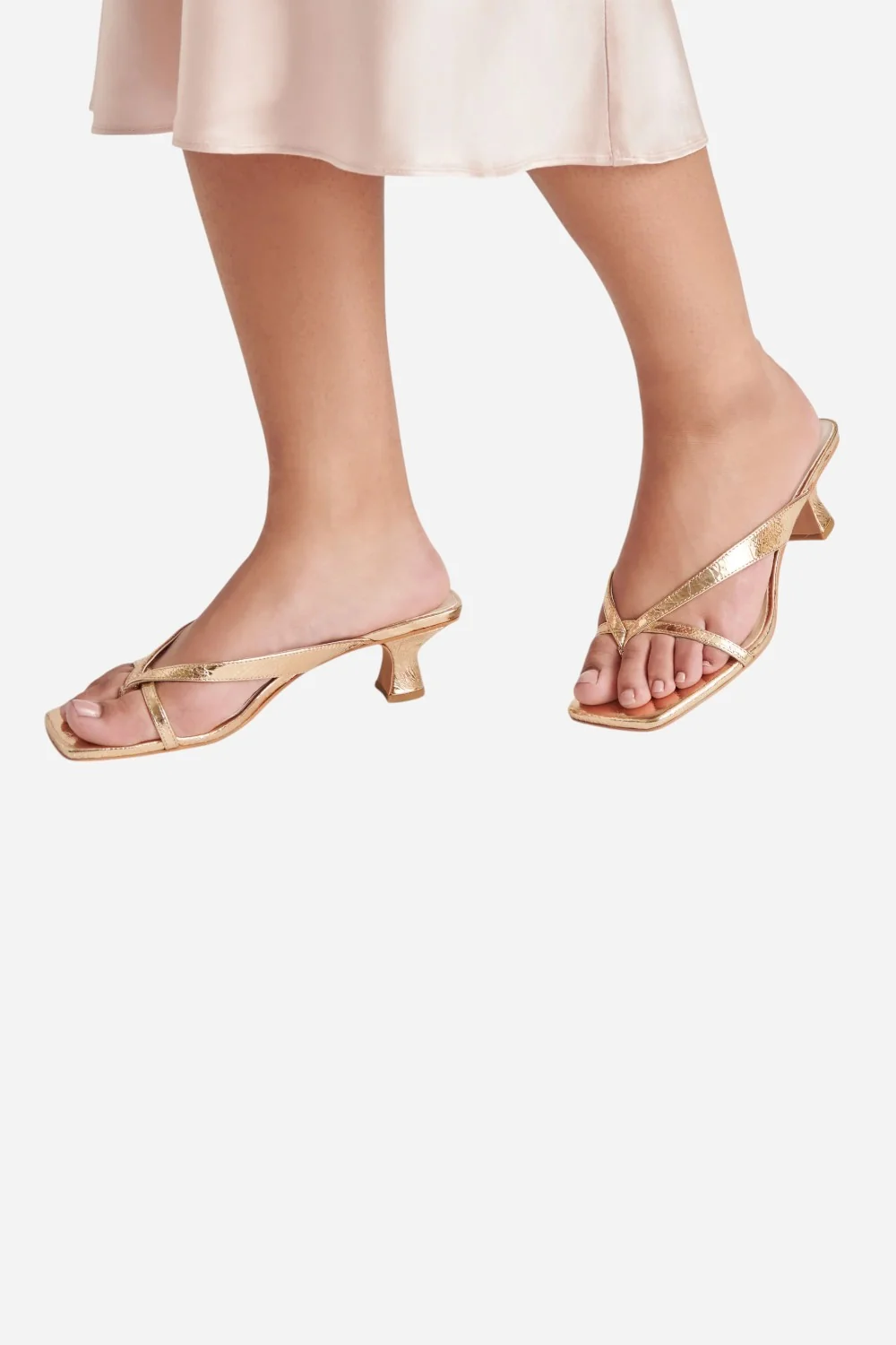 Dolce Vita Brevel Heels in Gold Distressed Leather - Image 4