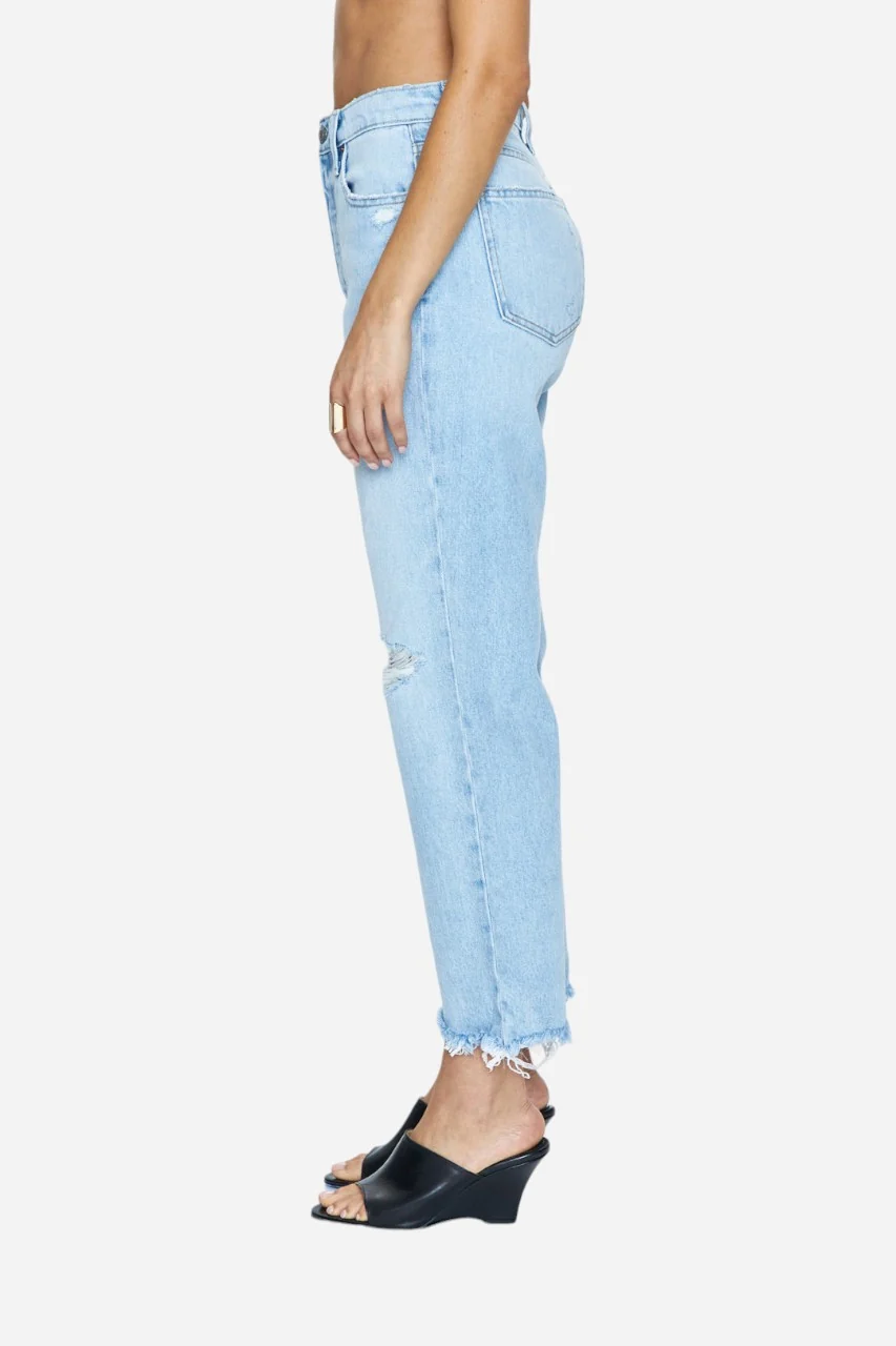Pistola Cassie Crop High-Rise Straight Jeans in Daytrip Distressed - Image 3