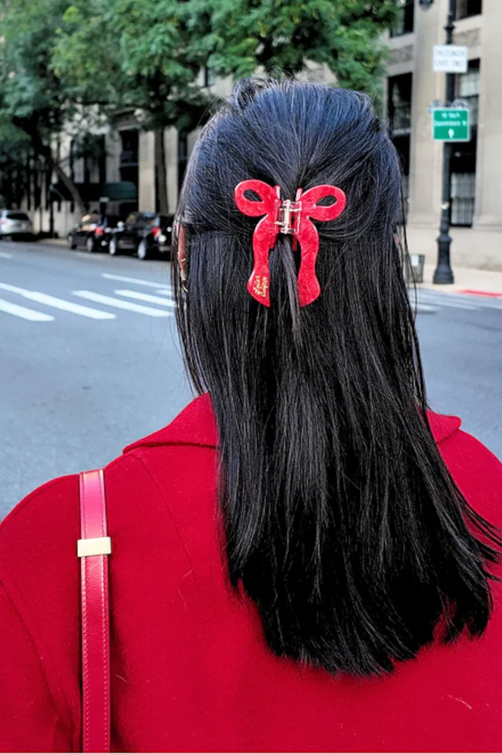 Solar Eclipse Coquette Bow Claw Clip in Red - Image 3