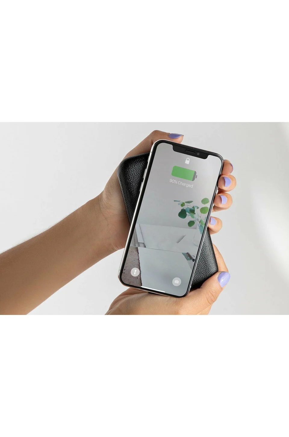 Courant Carry Portable Charger in Black - Image 3