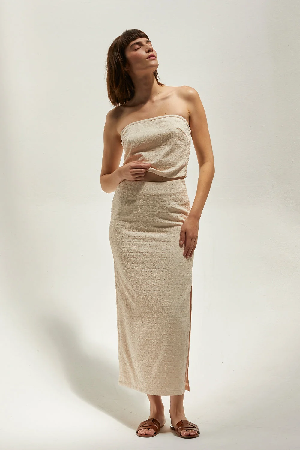 Crescent Delia Textured Tube Top in Cream - Image 5