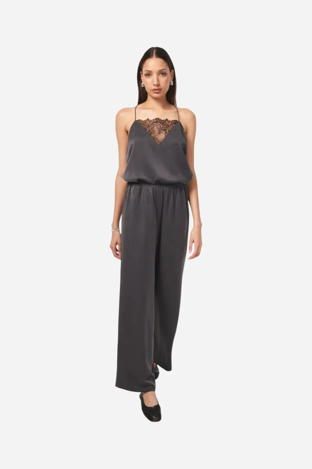 Cami NYC Doreen Pant in Graphite - Image 2