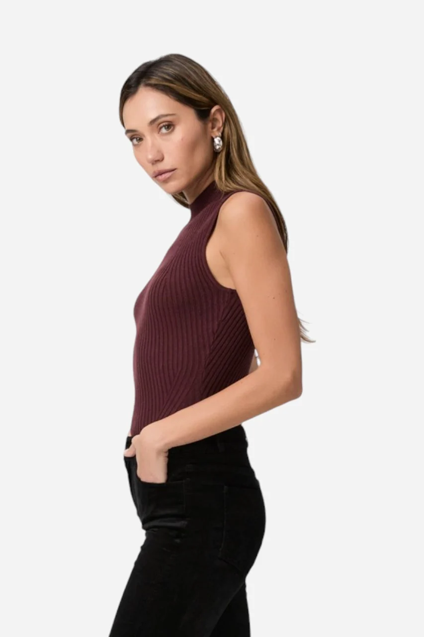 Paige Fidelia Tank Oxblood - Image 2