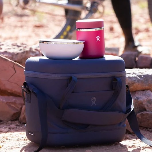 Hydroflask Insulated 28 oz. Food Jar in Peppercorn - Image 3