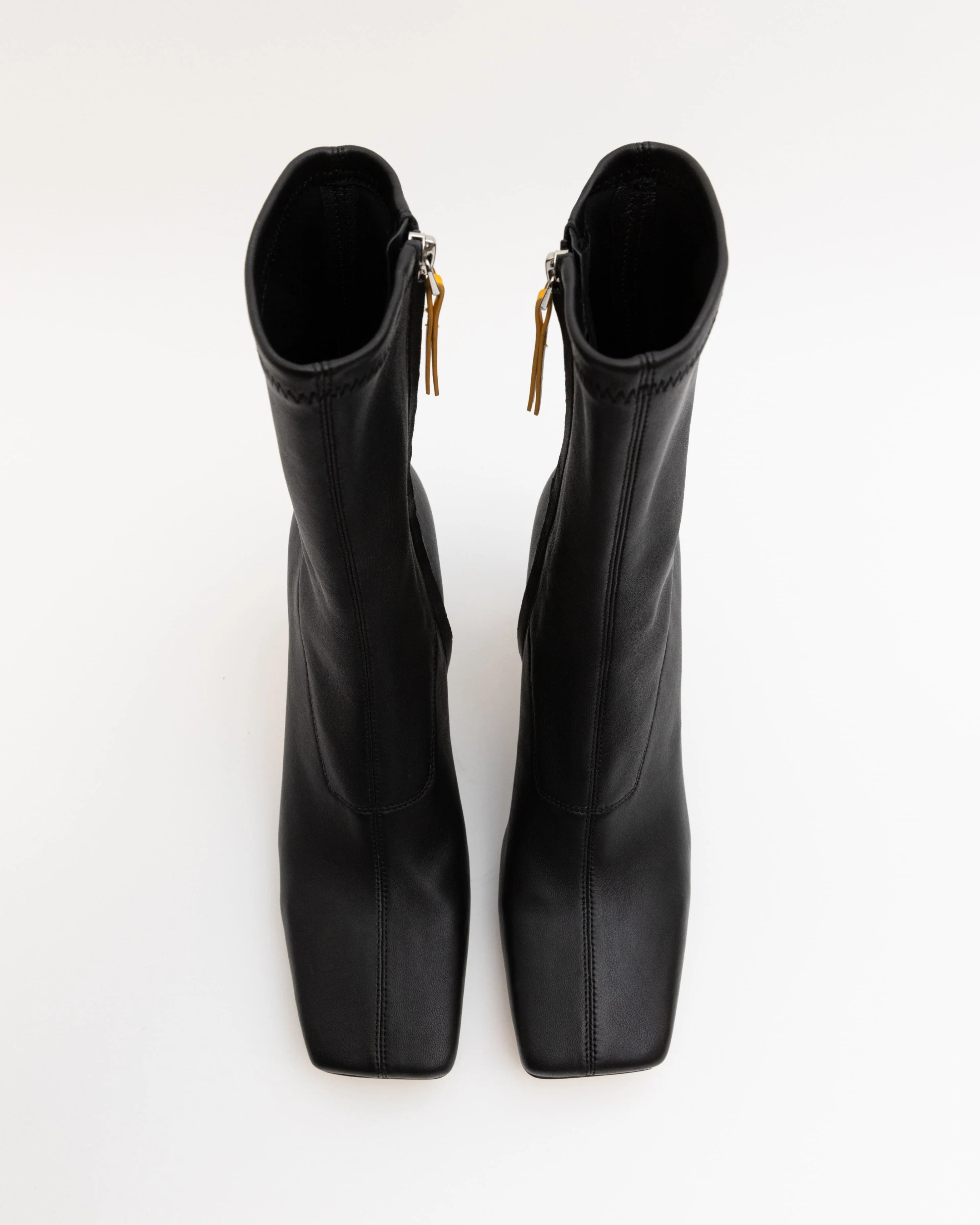 Oncept Lyon Boot in Black - Image 2