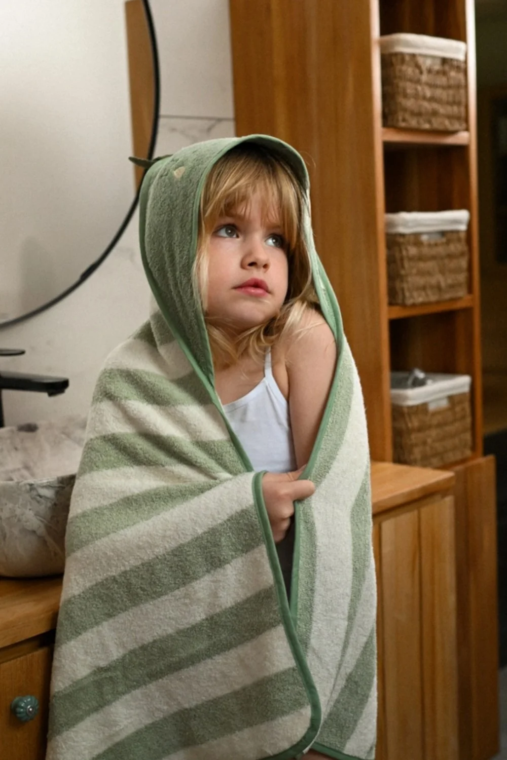 The Cotton Cloud Terry Cotton Kid Hooded Towel Pedro Pear - Image 3