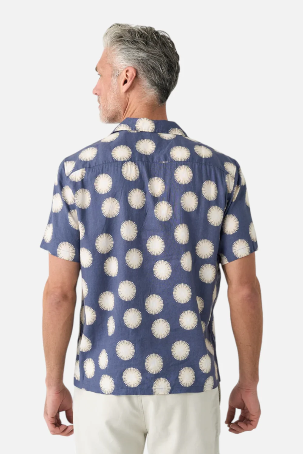 Faherty Short Sleeve Breeze Camp Shirt in Bright Night Fireworks - Image 4