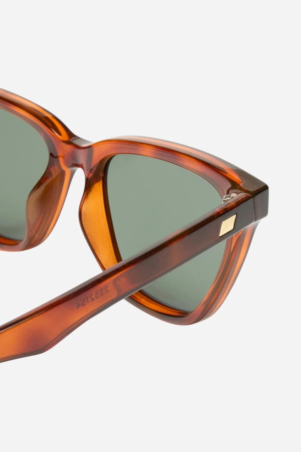 Le Specs Unfaithful Polarized in Toffee Tort - Image 3